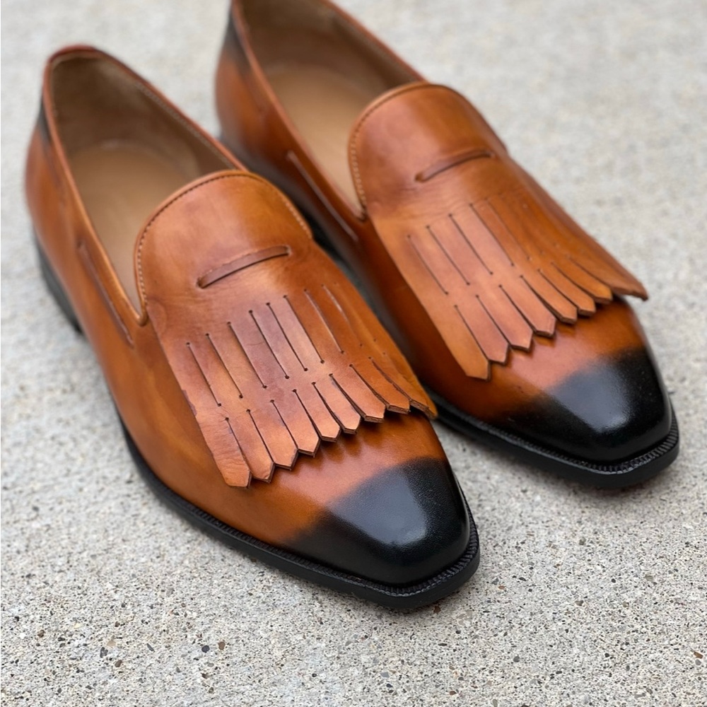 Size 11 loafer very unique and handmade - Picture 2 of 8